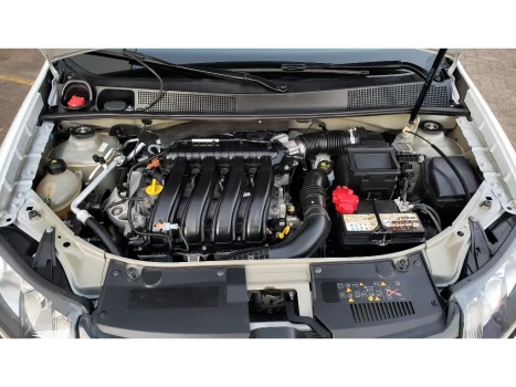 Renault SANDERO 2.0 16V HI-FLEX RS RACING SPIRIT MANUAL 4 portas