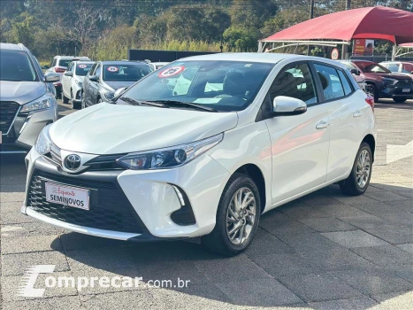 Toyota YARIS 1.5 16V FLEX XS MULTIDRIVE 4 portas