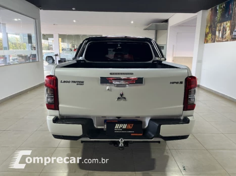 L200 TRITON 2.4 16V Turbo Sport Hpe-s CD 4X4