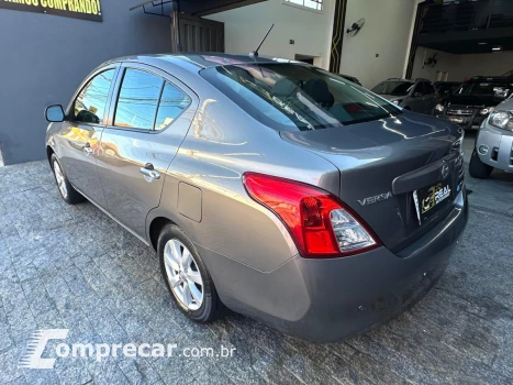 VERSA SL 1.6 16V Flex Fuel 4p Mec.