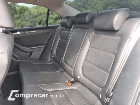 Jetta 2.0 Comfortline Tiptronic (Flex)