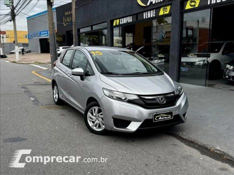 Honda FIT 1.5 LX 16V 4 portas
