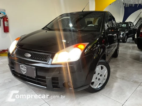 FORD FIESTA 1.0 MPI 8V 4 portas