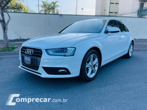 Audi A4 1.8 TFSI Attraction 4 portas