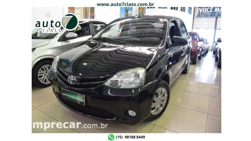 Toyota ETIOS HATCH - 1.5 XS 16V 4P AUTOMÁTICO 4 portas