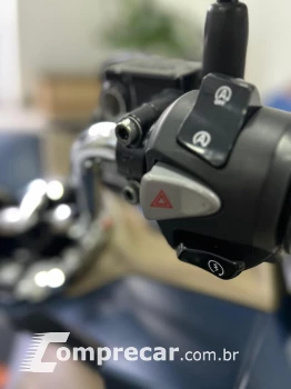 PCX 160 DLX ABS