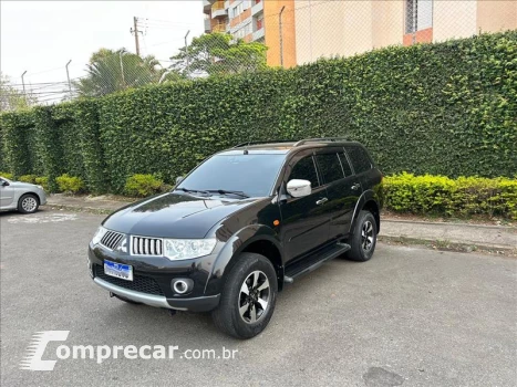 Mitsubishi PAJERO DAKAR 3.5 HPE 7 Lugares 4X4 V6 24V 4 portas