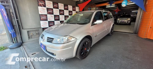 Renault GranTour 1.6 4 portas