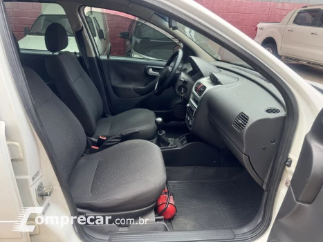 Corsa Sedan 1.4 4P PREMIUM FLEX