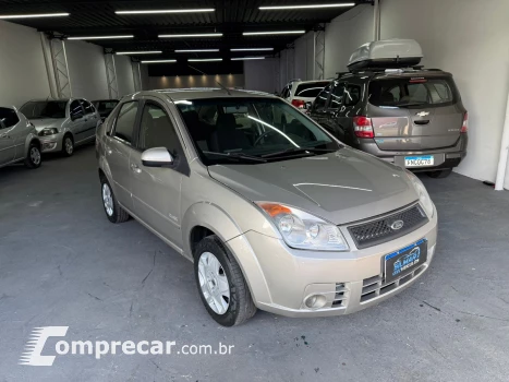 FIESTA 1.6 Rocam SE Sedan 8V