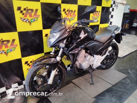 HONDA CB 300R