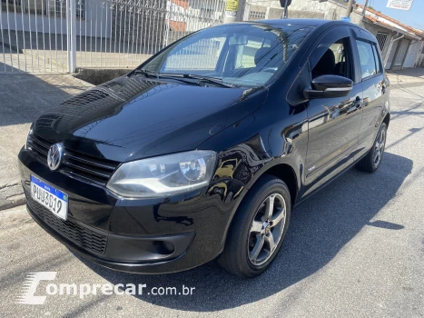 Volkswagen FOX 1.0 MI 8V 4 portas