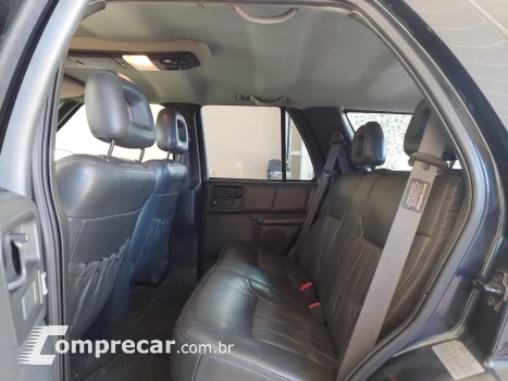 BLAZER 4.3 SFI DLX Executive 4X2 V6 12V