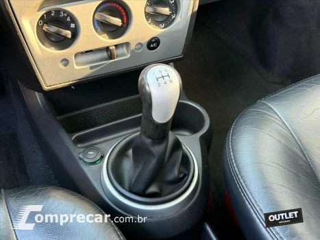 FIESTA 1.6 ROCAM SEDAN 8V FLEX 4P MANUAL