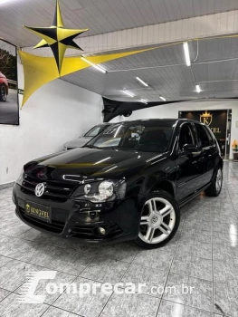 Volkswagen GOLF 2.0 BLACK EDIT. 4 portas