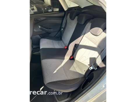 FOCUS 1.6 S 16V FLEX 4P MANUAL