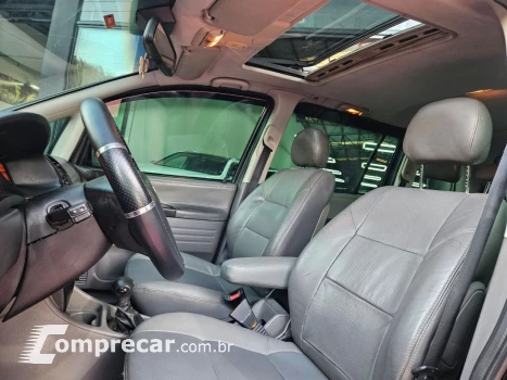 Zafira Elite 2.0 MPFI FlexPower 8V  Aut