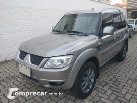 Mitsubishi PAJERO 2.0 TR4 4X2 16V 4 portas