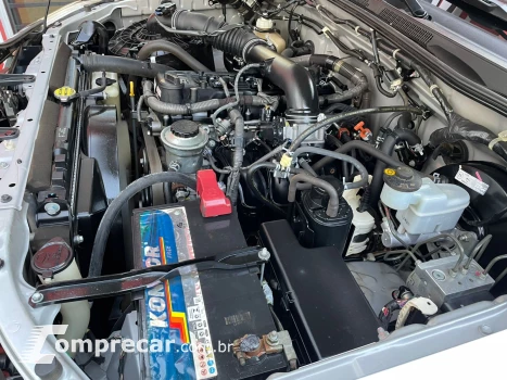 HILUX SW4 2.7 SR 7 Lugares 4X2 16V