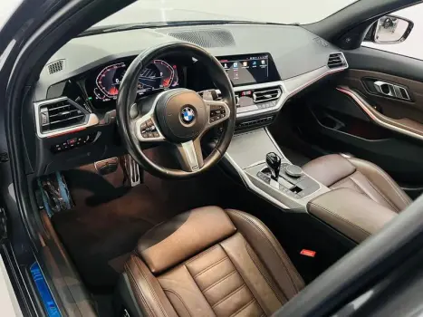 320I  ACTIVE FLEX
