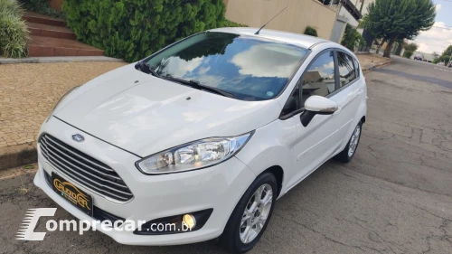 FORD FIESTA 1.5 SE Hatch 16V 4 portas