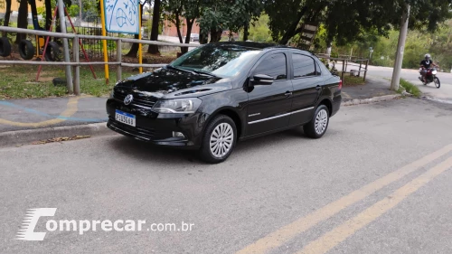 Volkswagen VOYAGE 1.6 MI Comfortline 8V 4 portas