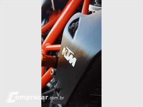 KTM DUKE 390 ABS