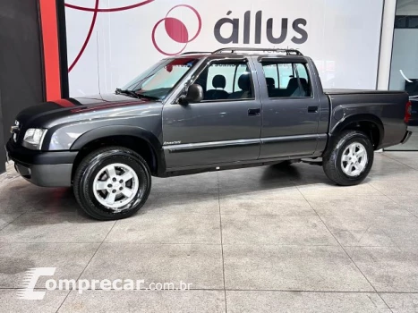 CHEVROLET S10 - 2.4 MPFI ADVANTAGE 4X2 CD 8V 4P MANUAL 4 portas