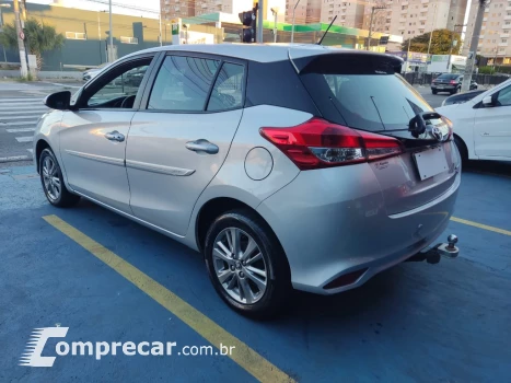 Yaris