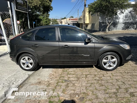 FOCUS 1.6 S Hatch 16V