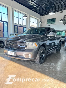 RAM CLASSIC LARAMIE 5.7 CD V8 4X4 Aut. 4 portas