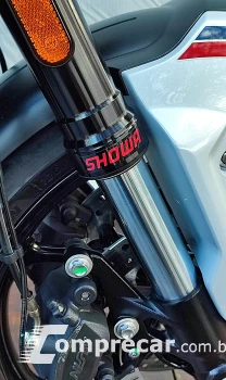 TRIUMPH TRIDENT TRIBUTE