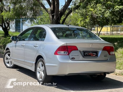 CIVIC - 1.8 LXS 16V 4P AUTOMÁTICO