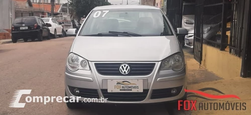 POLO SEDAN 1.6 MI Comfortline 8V