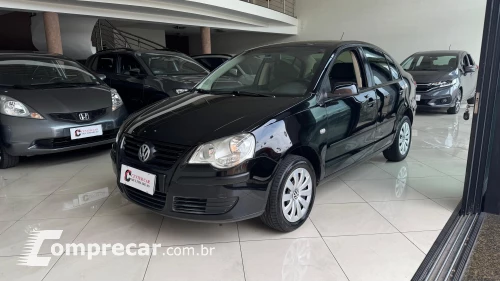 Volkswagen POLO 1.6 MI 8V 4 portas