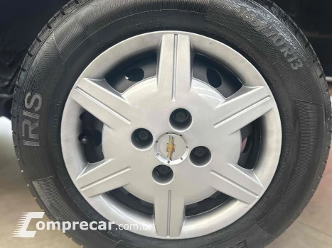 CORSA 1.0 MPFI CLASSIC SEDAN LIFE 8V FLEX 4P MANUAL