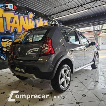 SANDERO STEPWAY