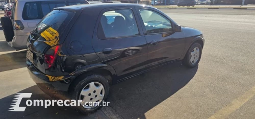 CELTA 1.0 MPFI LT 8V