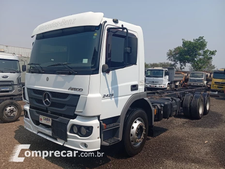 Mercedes-Benz Mercedes benz 2426 atego 2 portas