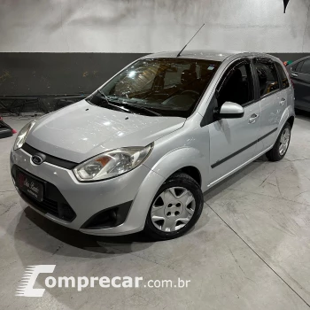 FORD FIESTA 1.6 Rocam SE 8V 4 portas