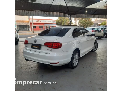 JETTA 2.0 TSI HIGHLINE 211CV GASOLINA 4P TIPTRONIC