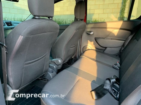 SANDERO 1.6 STEPWAY RIP CURL 8V FLEX 4P AUTOMATIZADO