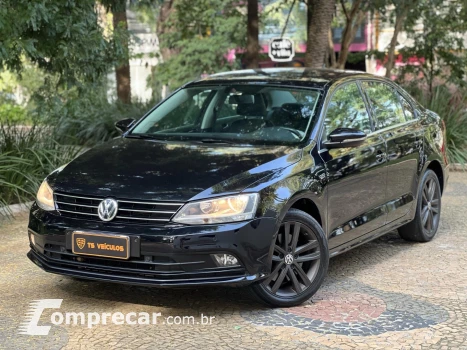 Volkswagen JETTA 2.0 TSI HIGHLINE 211CV GASOLINA 4P TIPTRONIC 4 portas