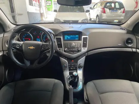 CRUZE 1.8 LT 16V FLEX 4P MANUAL