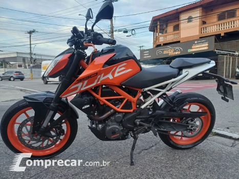 390 duke