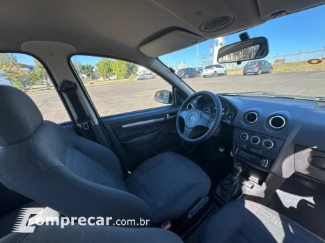 PRISMA - 1.4 MPFI MAXX 8V 4P MANUAL