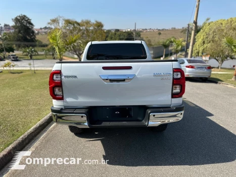 HILUX 2.8 D-4D TURBO DIESEL CD SRX 4X4 AUTOMÁTICO