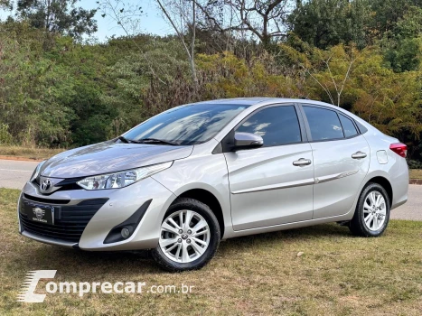 Toyota Yaris Sedan 1.5 XL Plus Tech CVT (Flex) 4 portas
