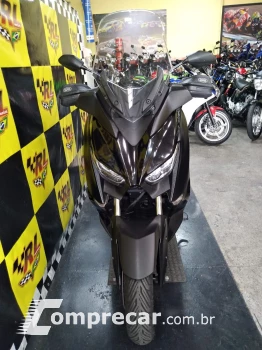 X-MAX 250