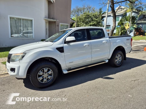 FORD RANGER 3.2 XLS 4X4 CD 20V 4 portas